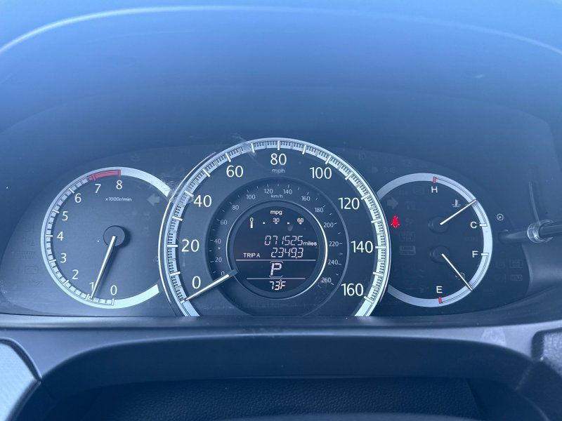 2015 Honda Accord LX photo 22