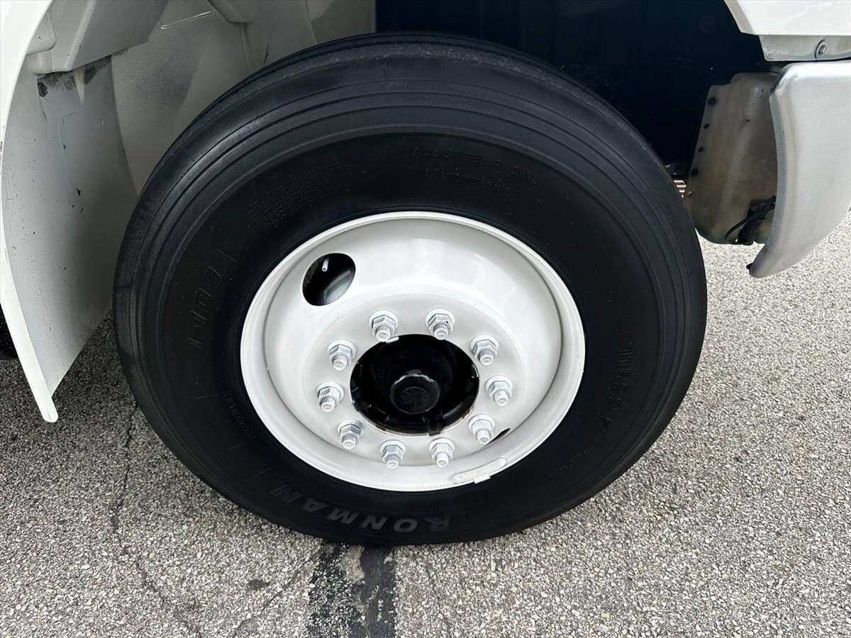 2019 International DuraStar 4300 34