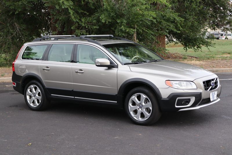 2011 Volvo XC70 T6 | Victory Motors of Colorado