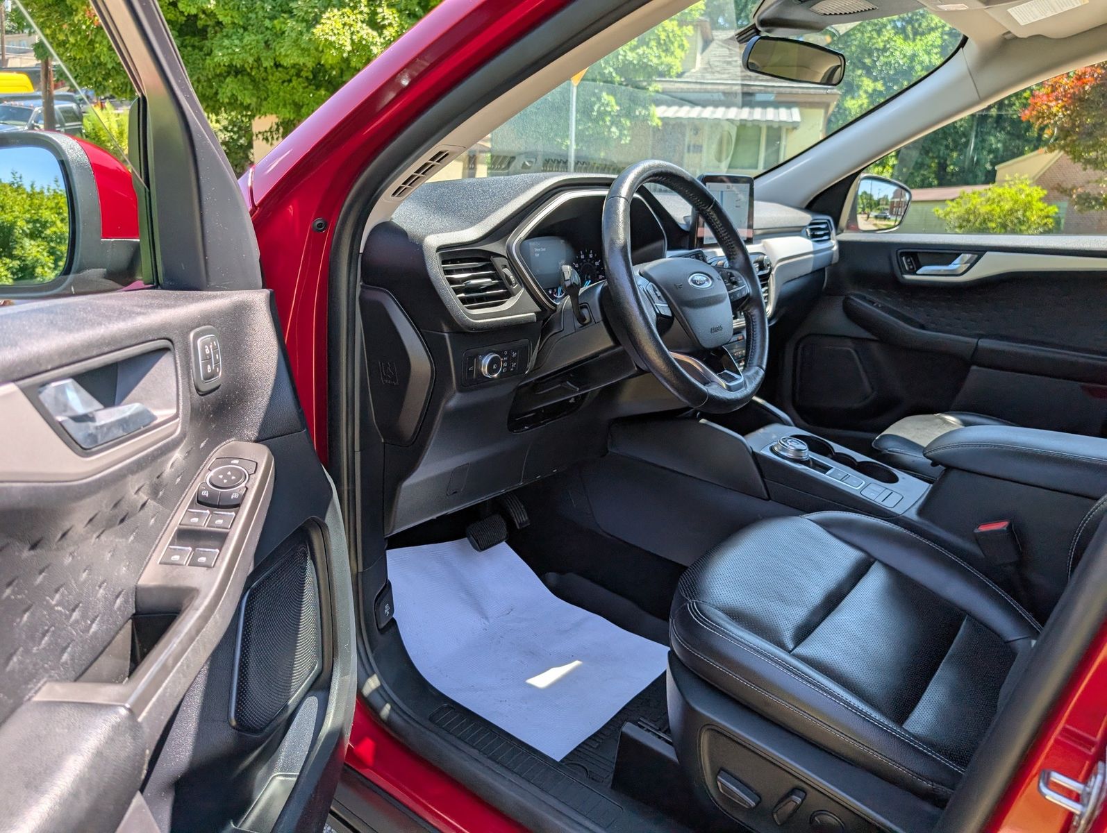 2020 Ford Escape 26