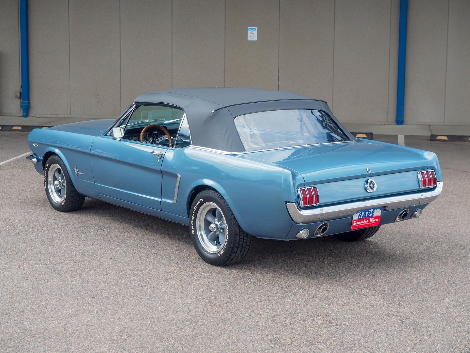 1965 Ford Mustang 8
