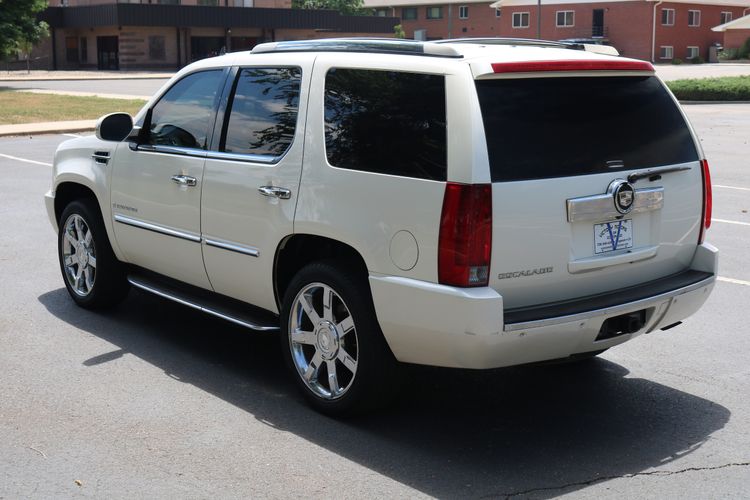 2007 Cadillac Escalade Luxury Package | Victory Motors of Colorado