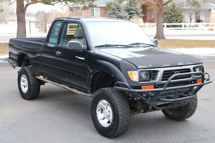 1997 Toyota Tacoma SR5 | Victory Motors of Colorado