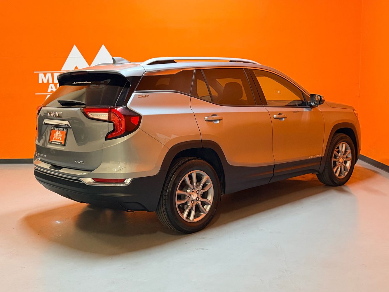 2024 Gmc Terrain SLT photo 4
