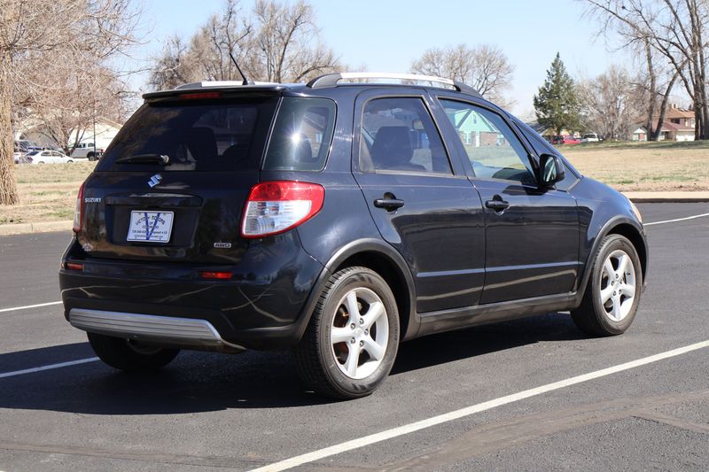 2009 Suzuki SX4 Crossover Base | Victory Motors of Colorado