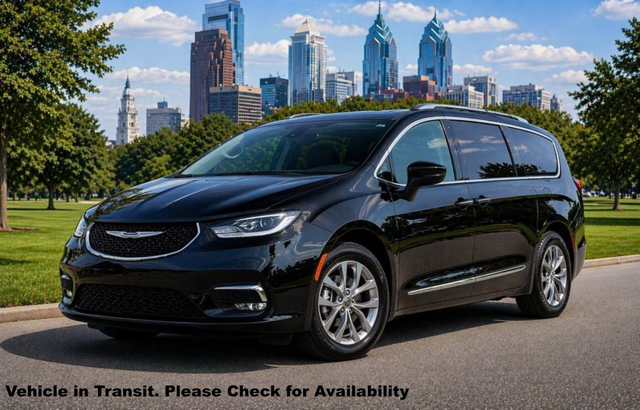 Black 2022 Chrysler Pacifica Touring L FWD Minivan Front-Wheel Drive 9-Speed Automatic