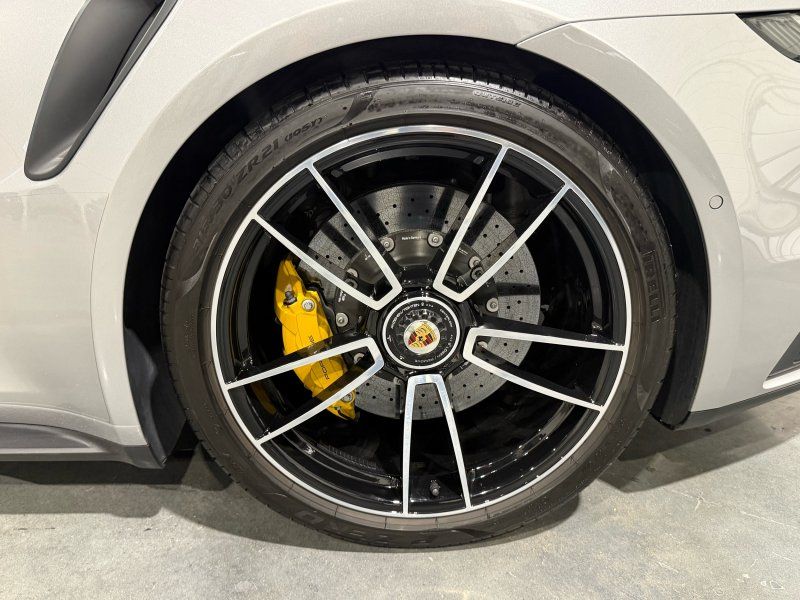2022 Porsche 911 Turbo S, photo 18