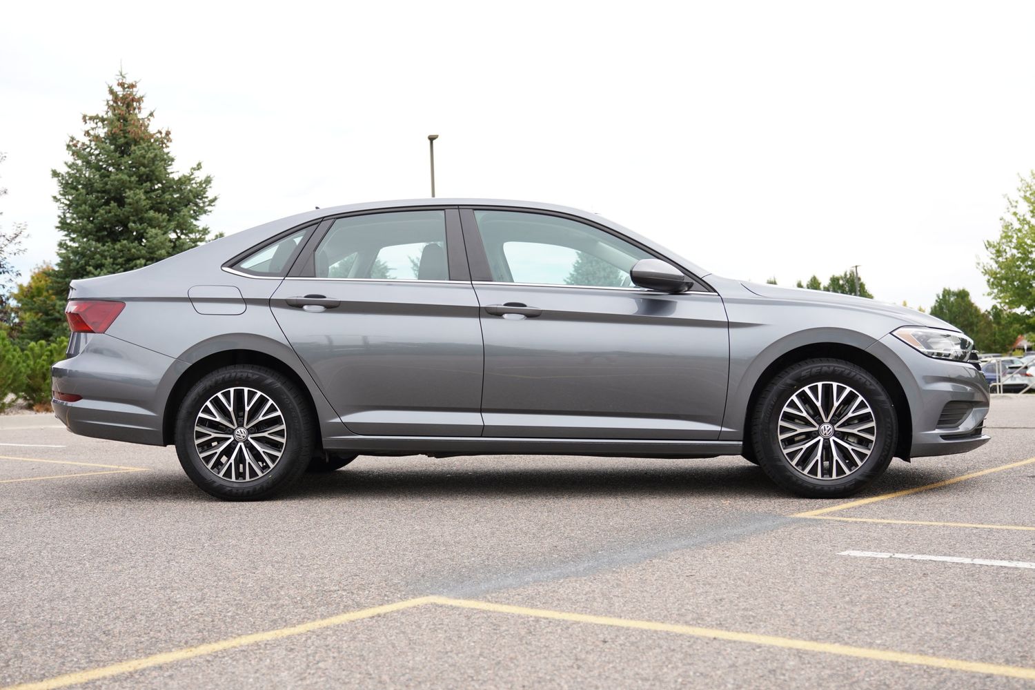 2021 Volkswagen Jetta 1.4T S photo 2
