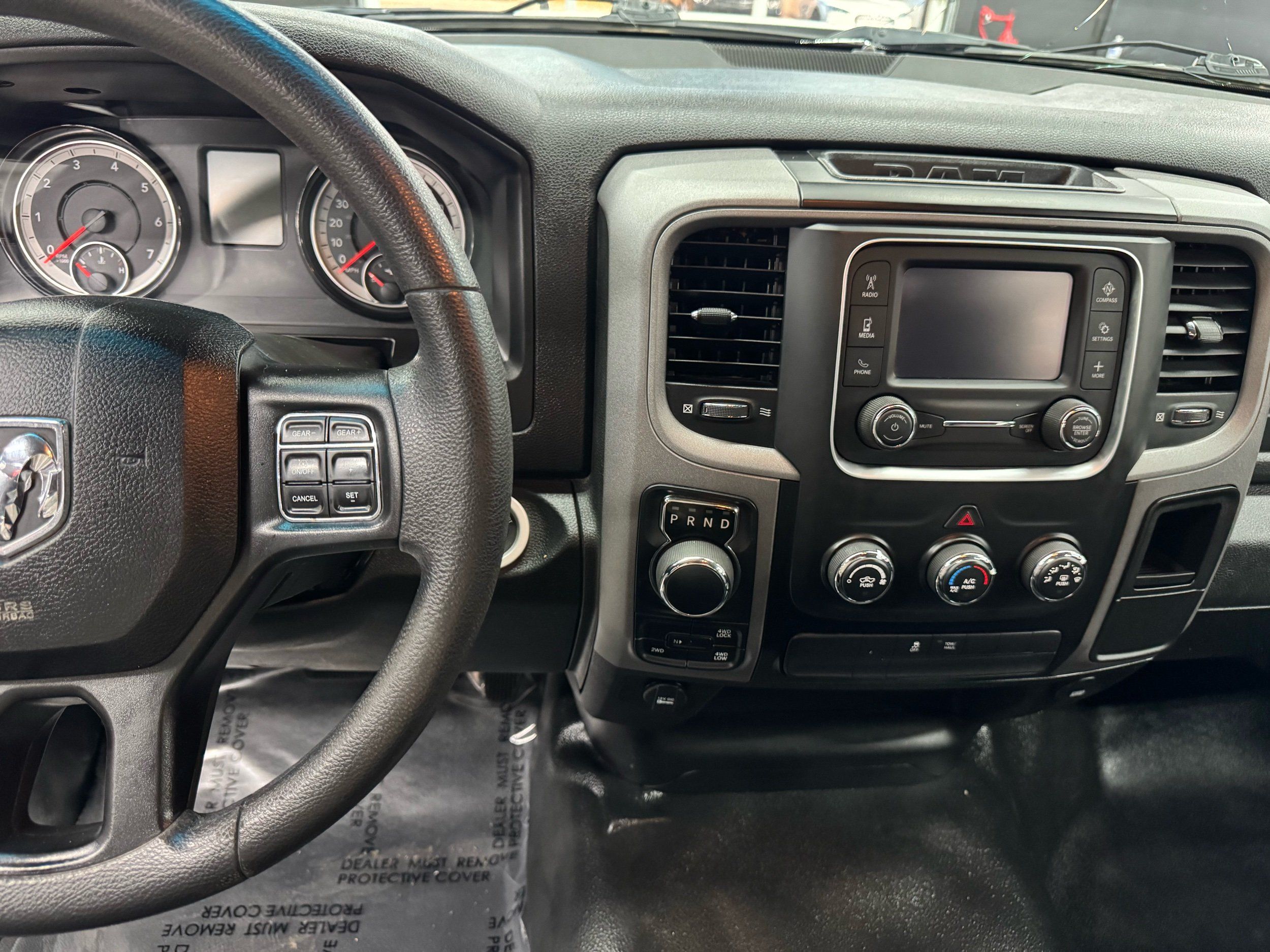 2022 RAM Ram 1500 Classic Tradesman - Photo 25