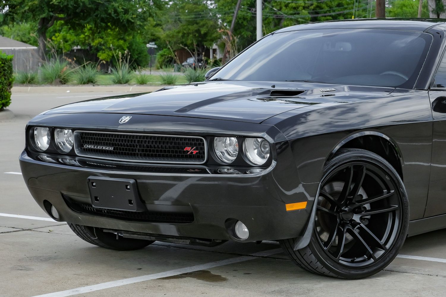 2010 Dodge Challenger R/T photo 4