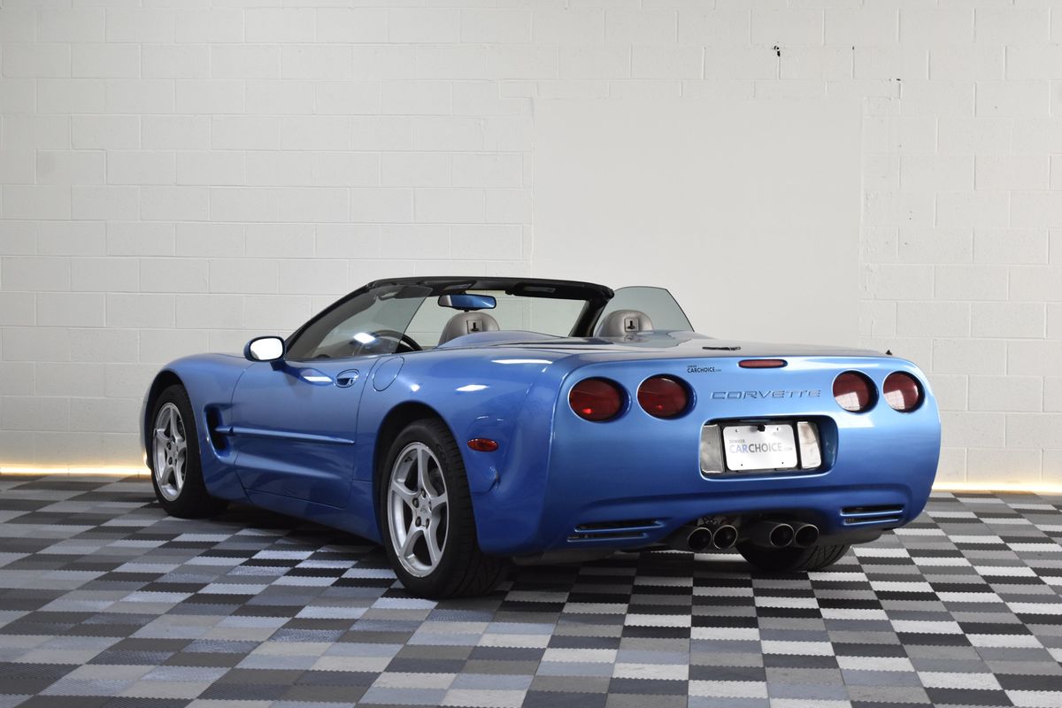 2000 Chevrolet Corvette 