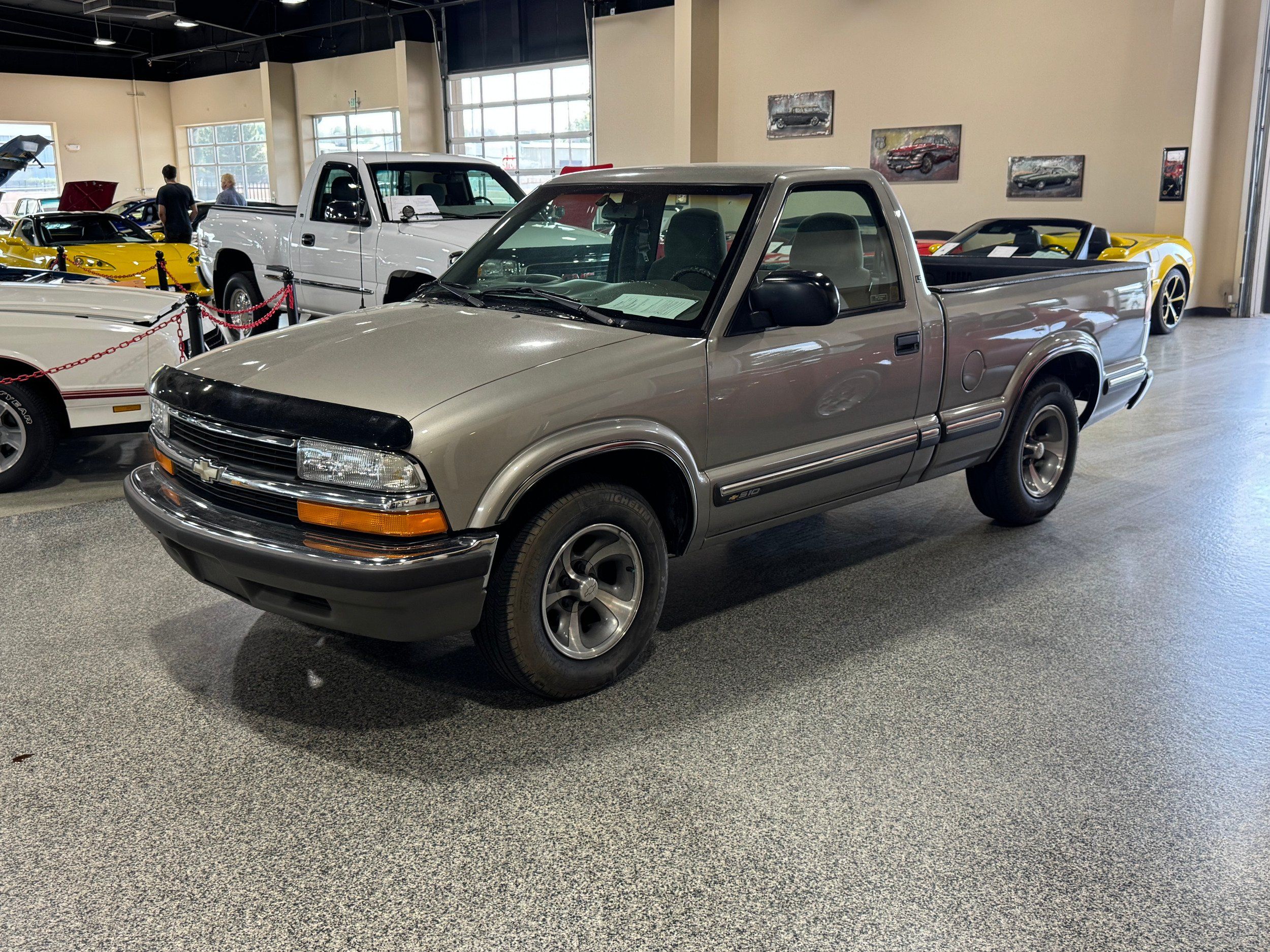 1999 Chevrolet S-10 Gray LS