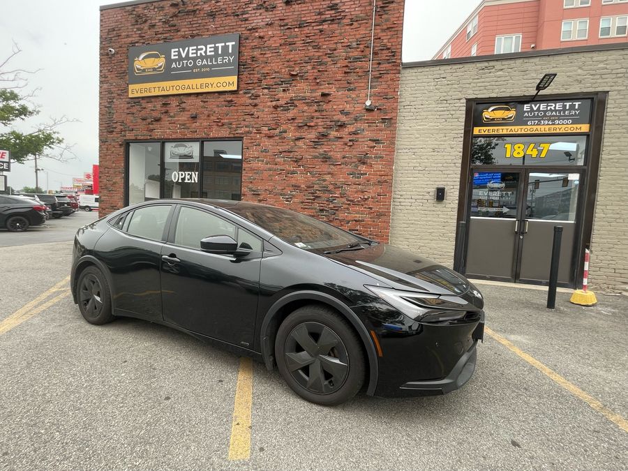 2023 Toyota Prius LE AWD-e