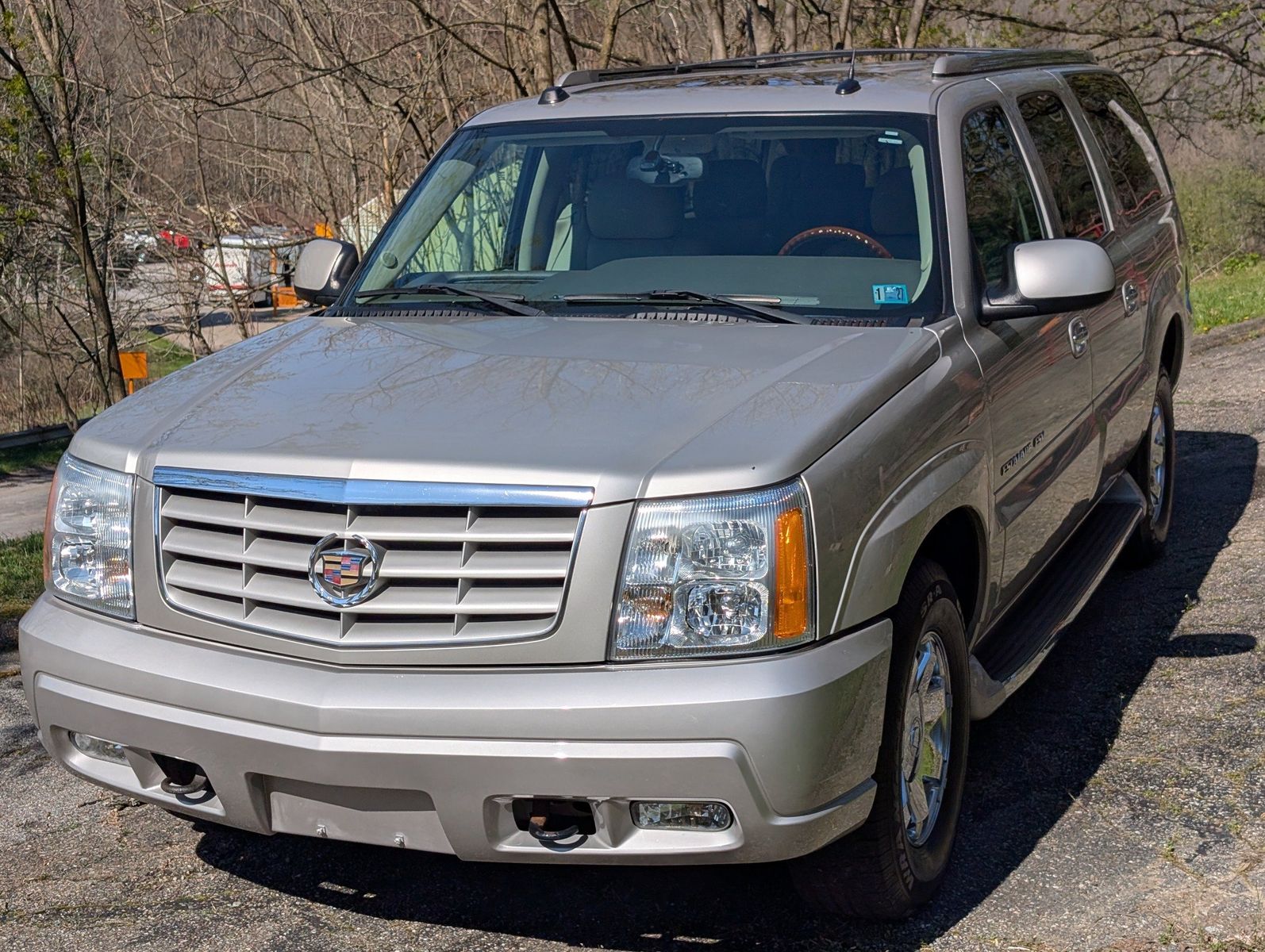 2004 Cadillac Escalade ESV 43
