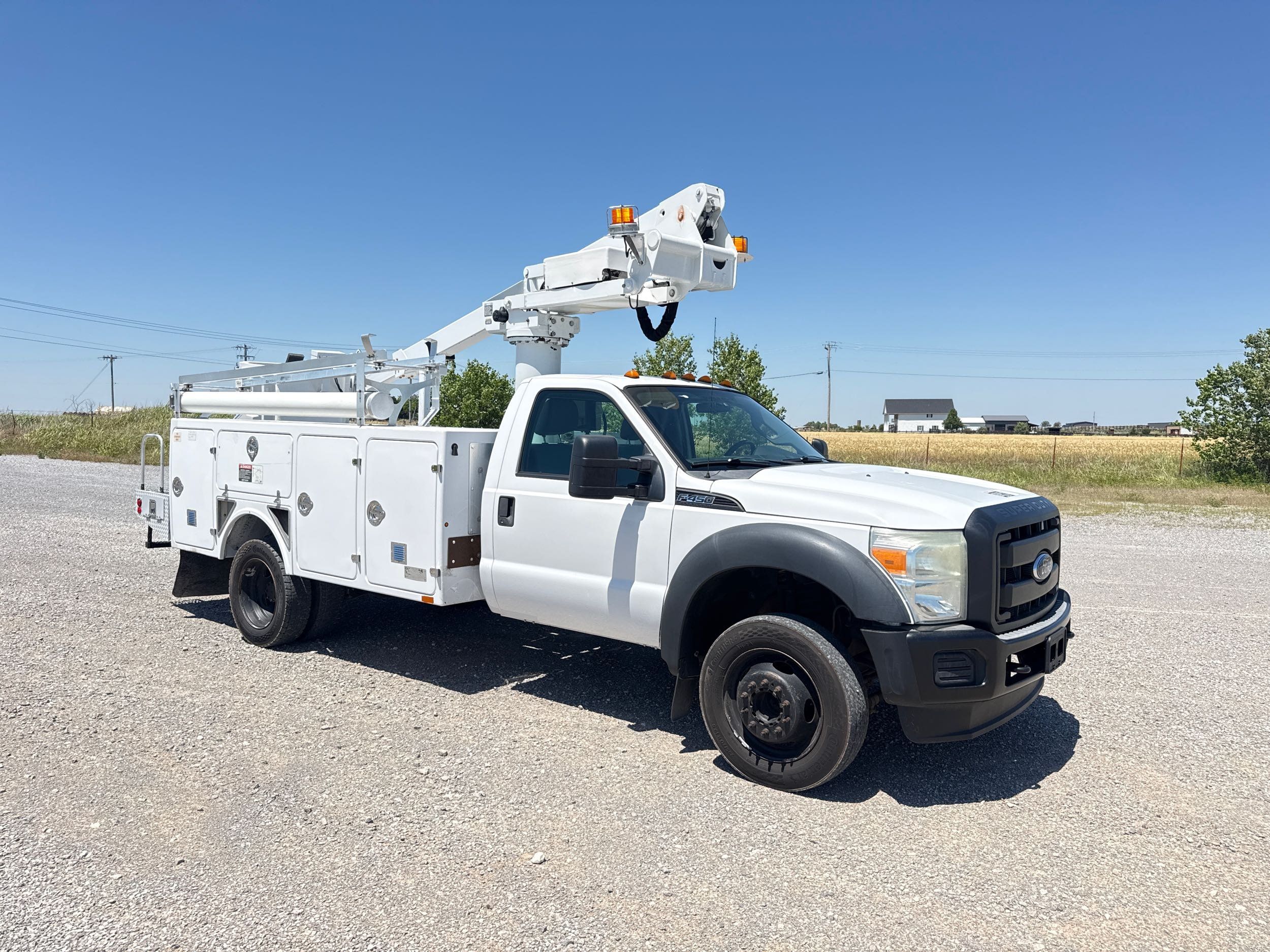 2012 Ford F-450's photo