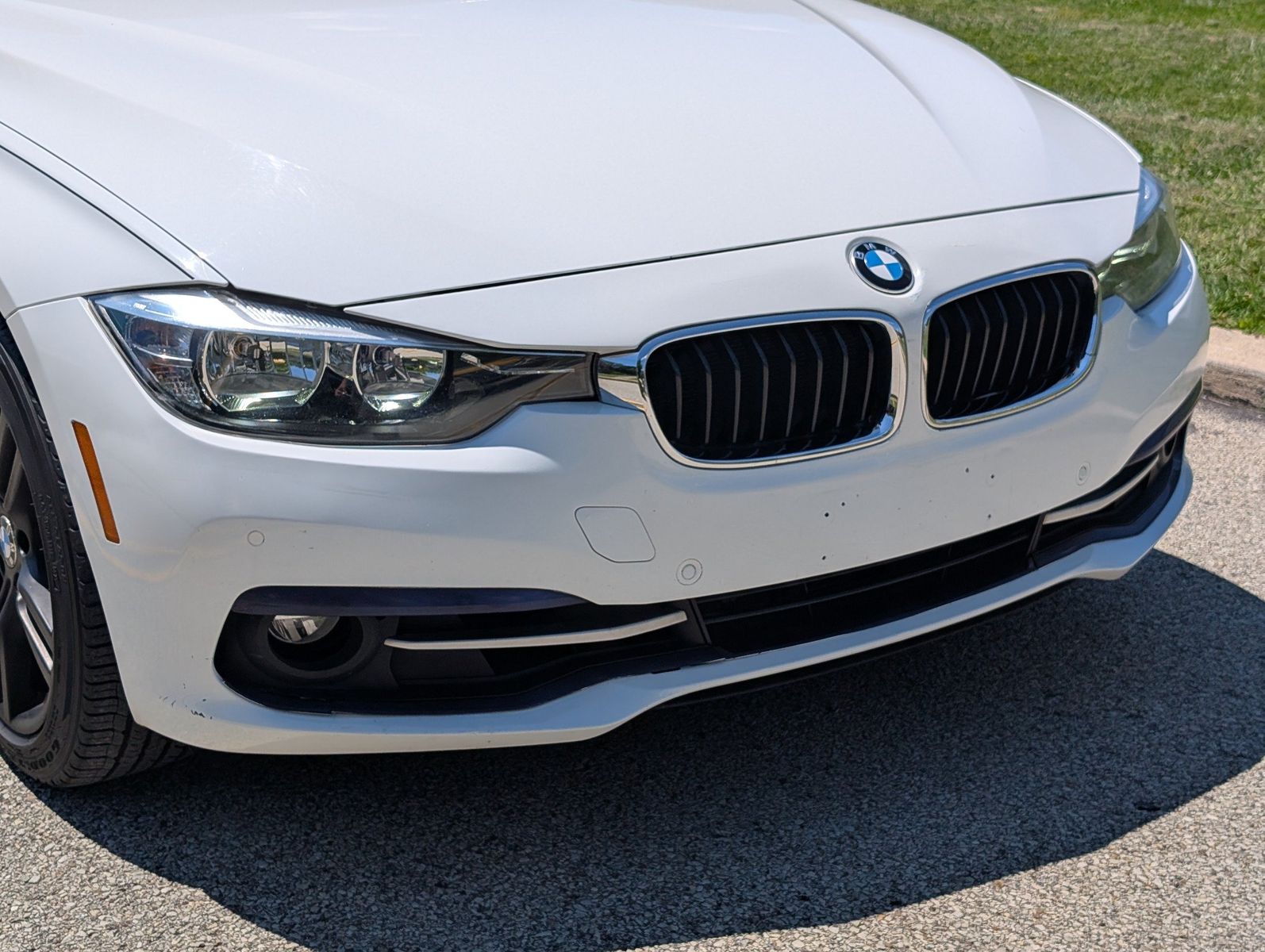 2017 BMW 330i 29