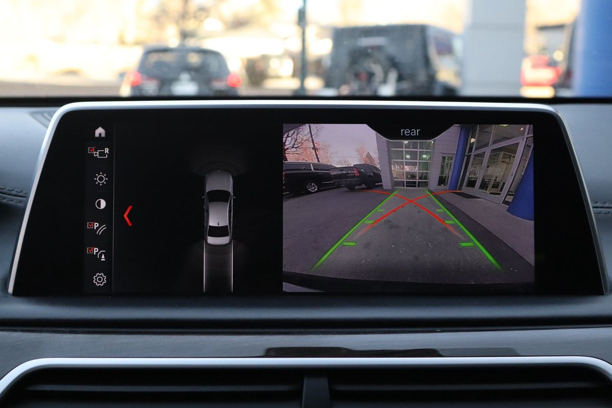 2019 BMW 740i xDrive