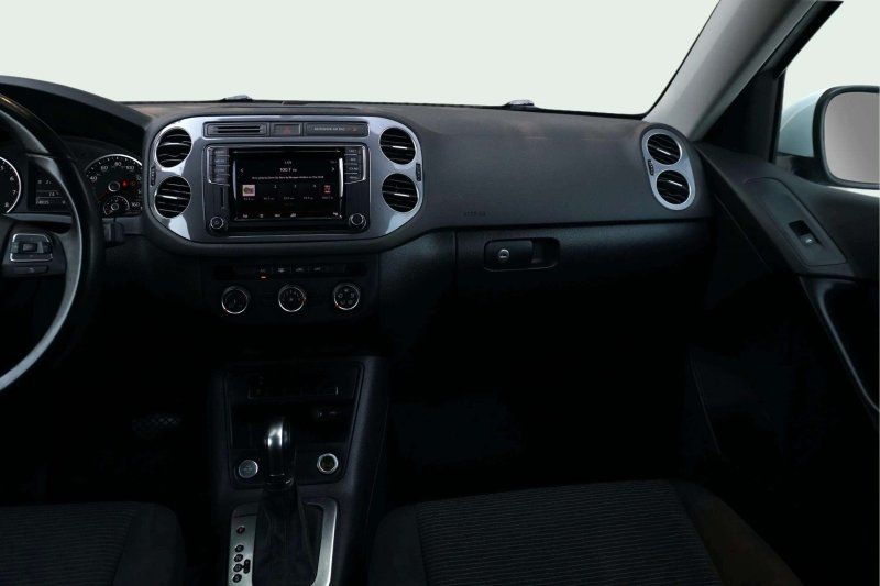 2017 Volkswagen Tiguan S - Photo 19