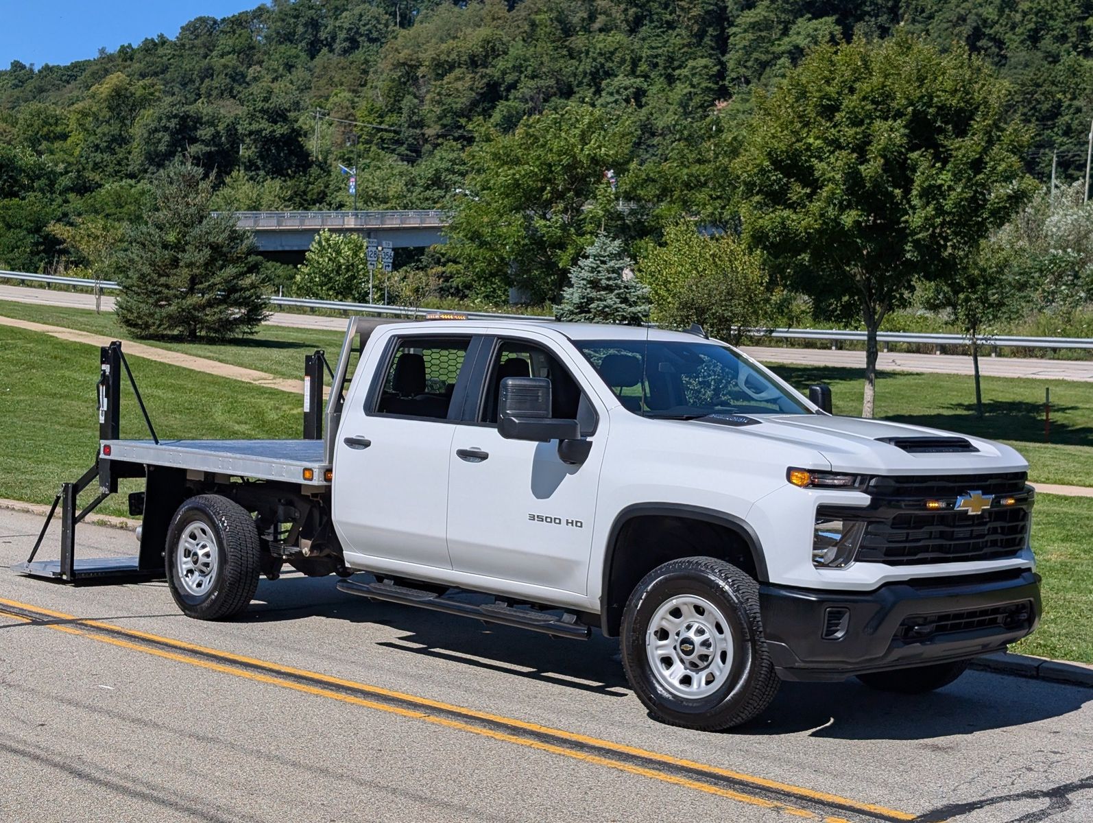 2025 Chevrolet Silverado 3500HD 70