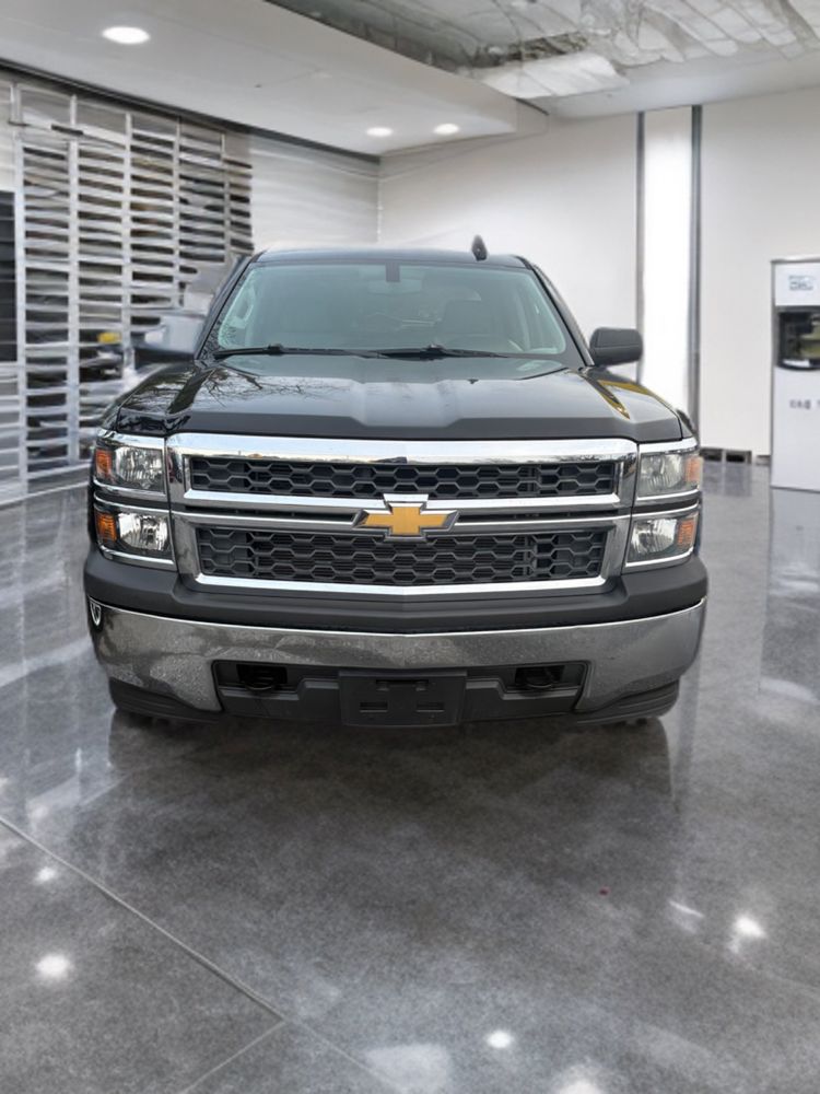 2015 Chevrolet Silverado 1500's photo