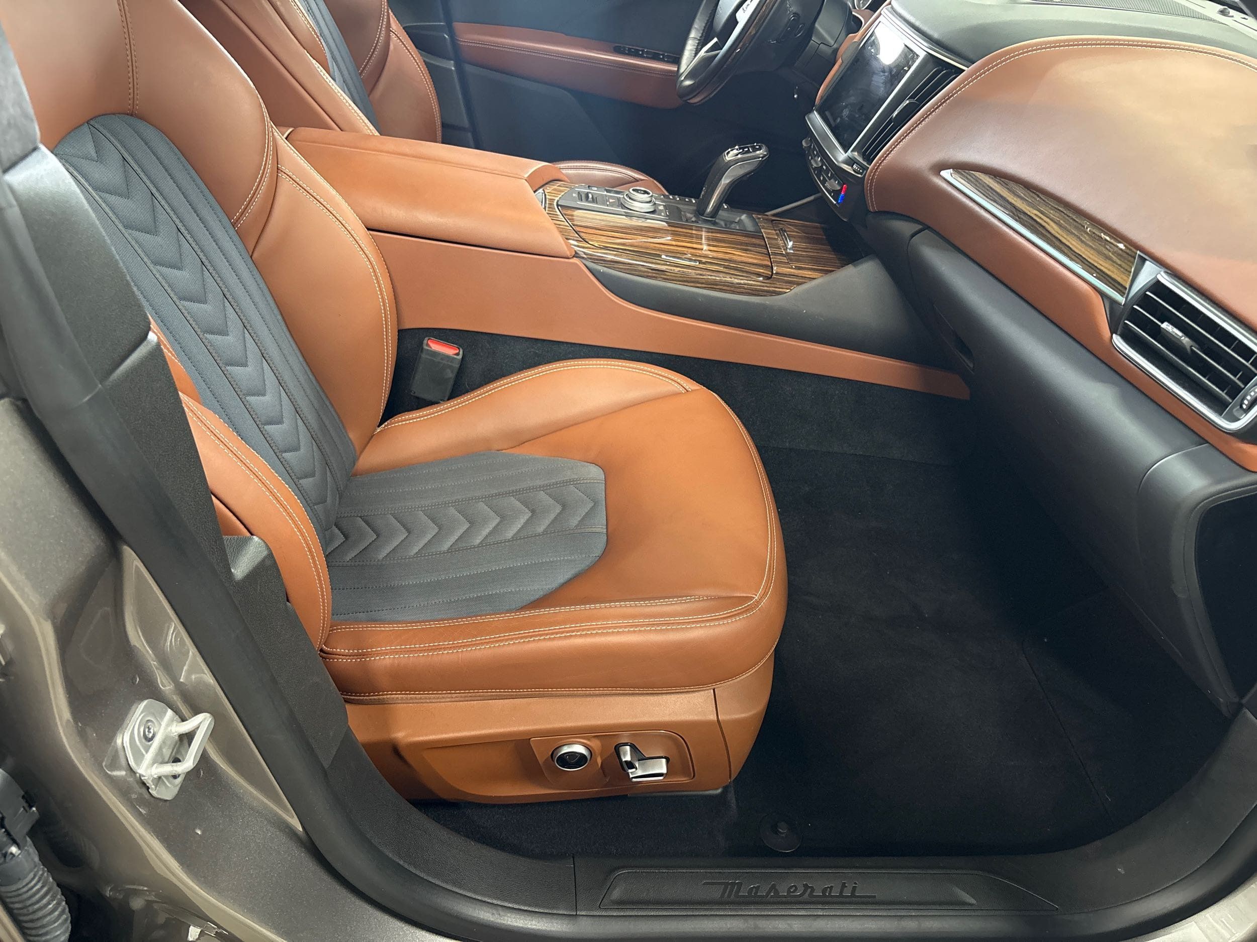 2022 Maserati Levante GT photo 46