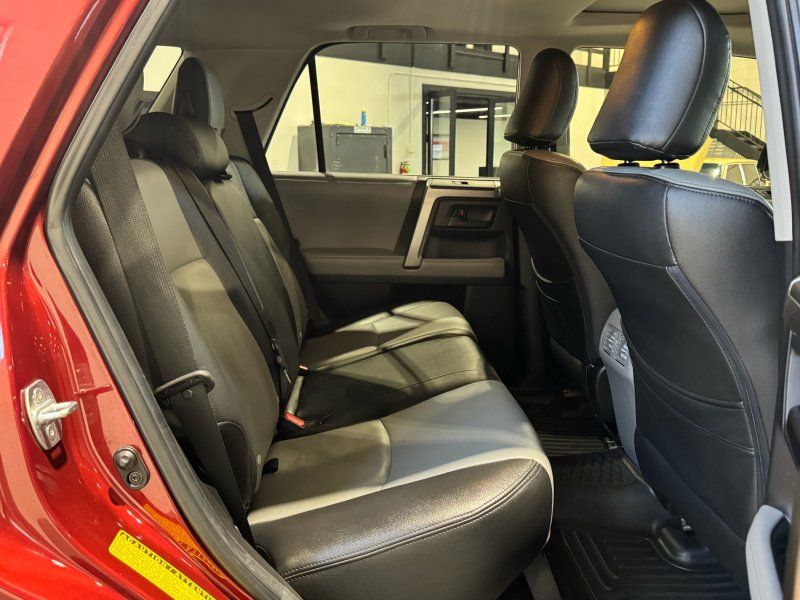 2013 Toyota 4Runner Trail, photo 16