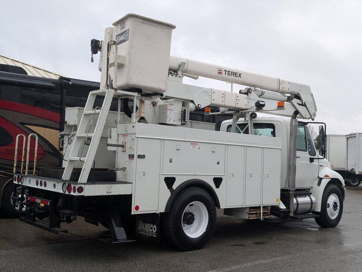 2011 International DuraStar 4300 3