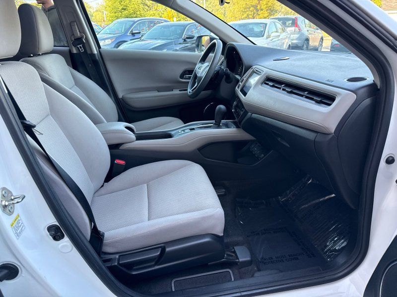 2016 Honda HR-V EX photo 17
