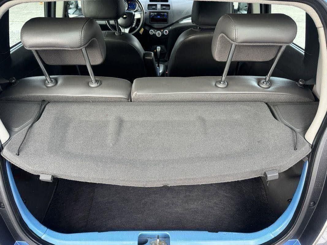 2015 Chevrolet Spark LT photo 21