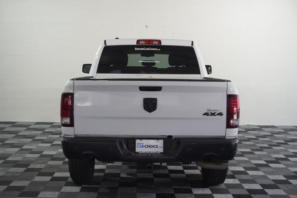 2022 Ram 1500 Classic Warlock Quad Cab 4x4 6'4" Box