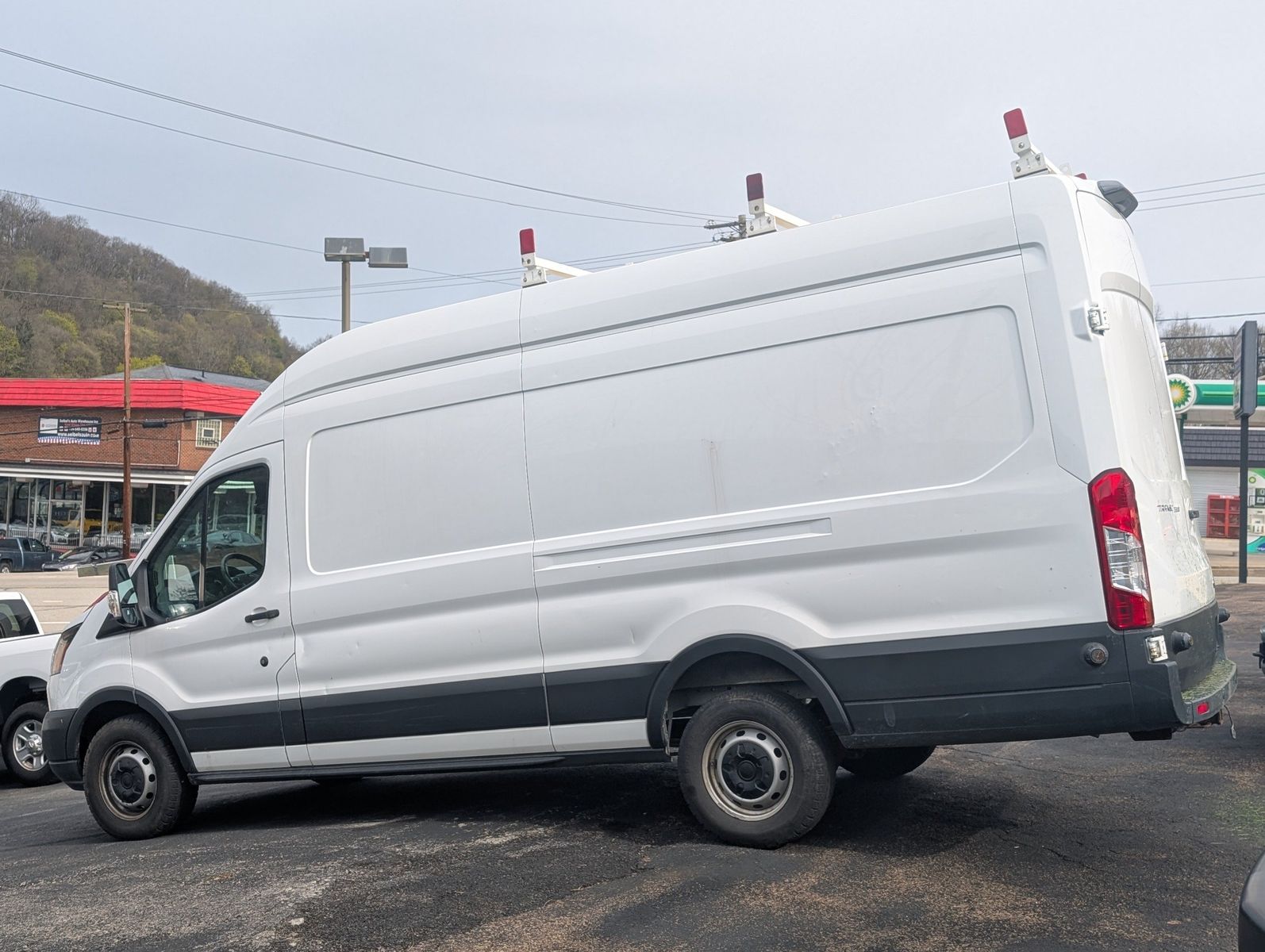 2018 Ford Transit-350 8