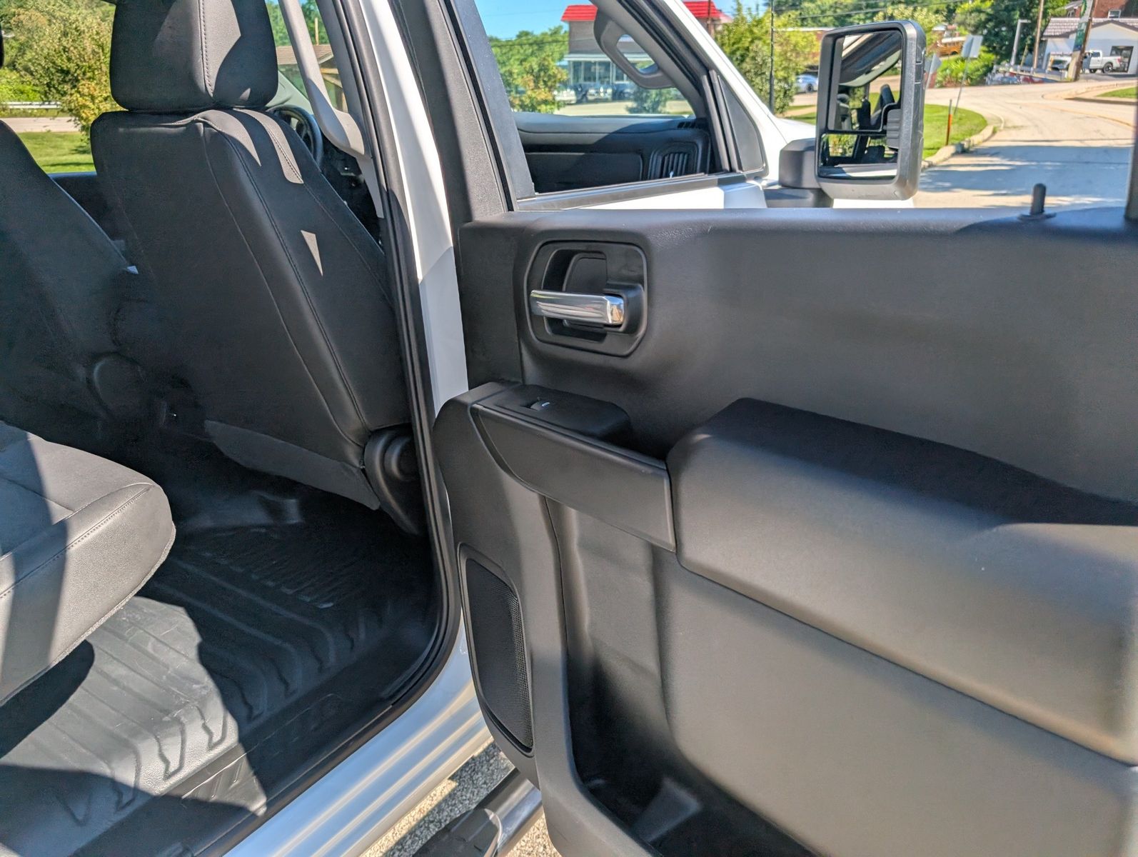 2025 Chevrolet Silverado 3500HD 48