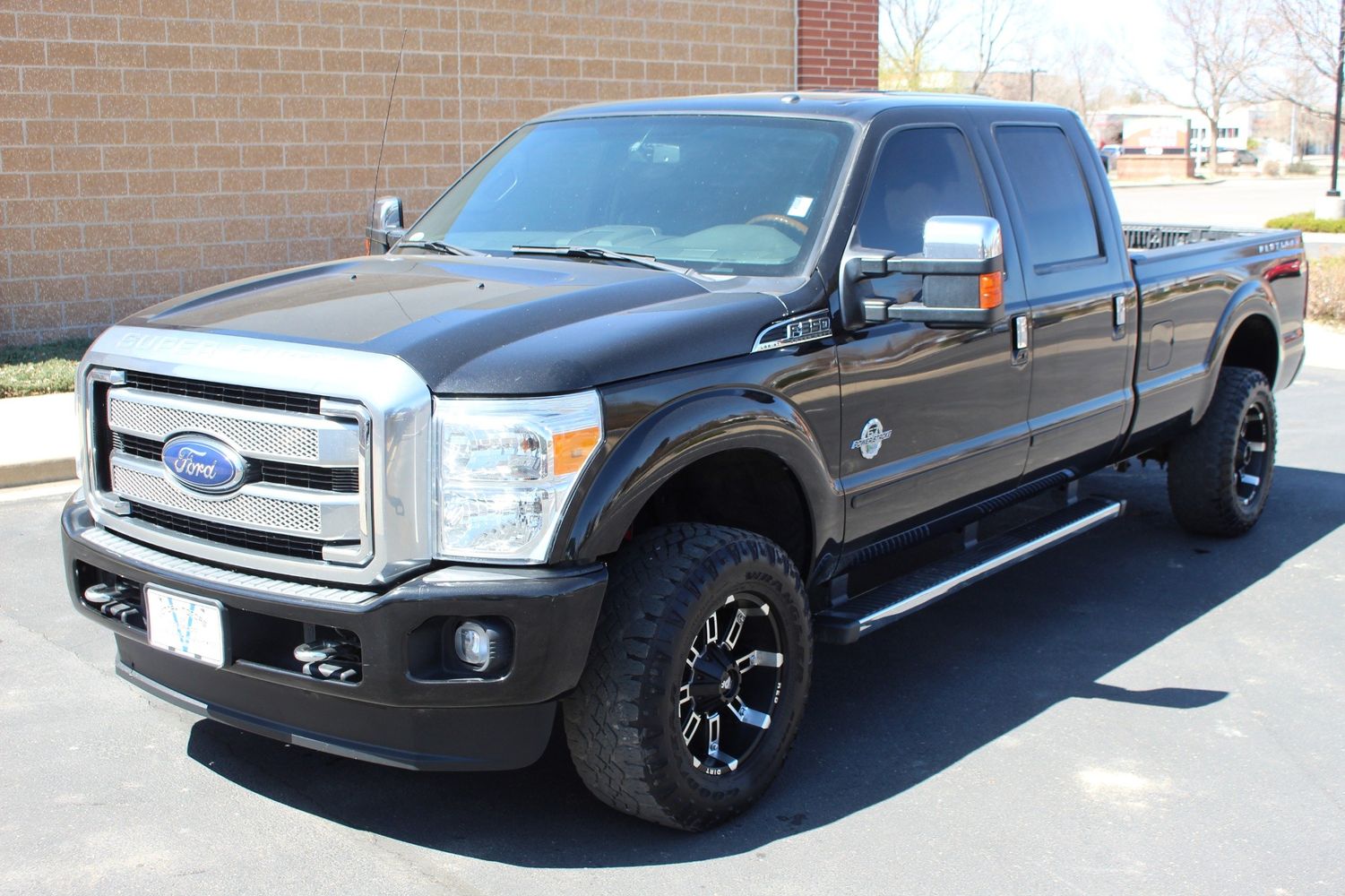 2015 Ford F-350 Super Duty Platinum | Victory Motors of Colorado