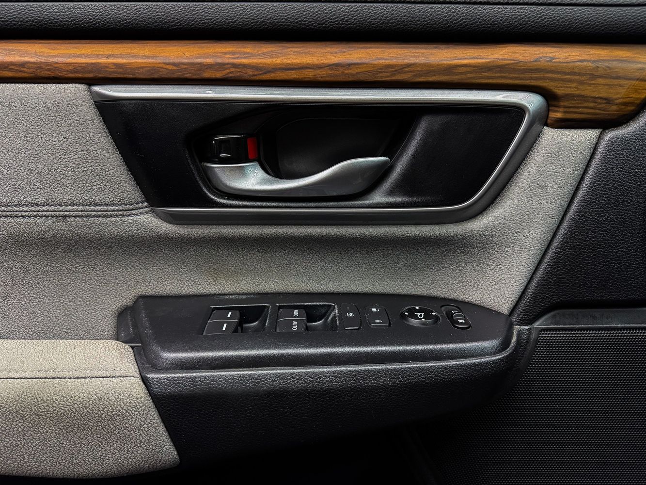 2020 Honda CR-V EX photo 35