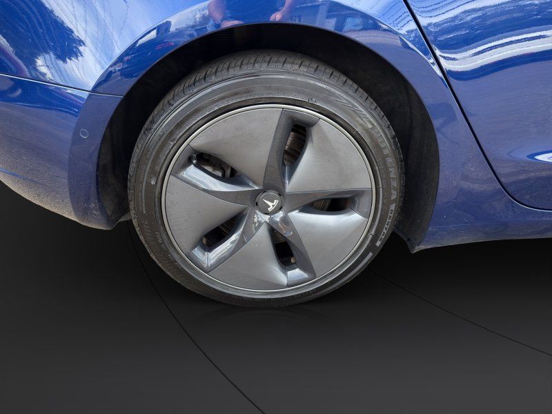 2019 Tesla Model 3 Long Range photo 21