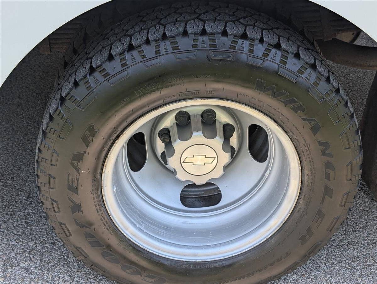 2008 Chevrolet Express Cutaway 60