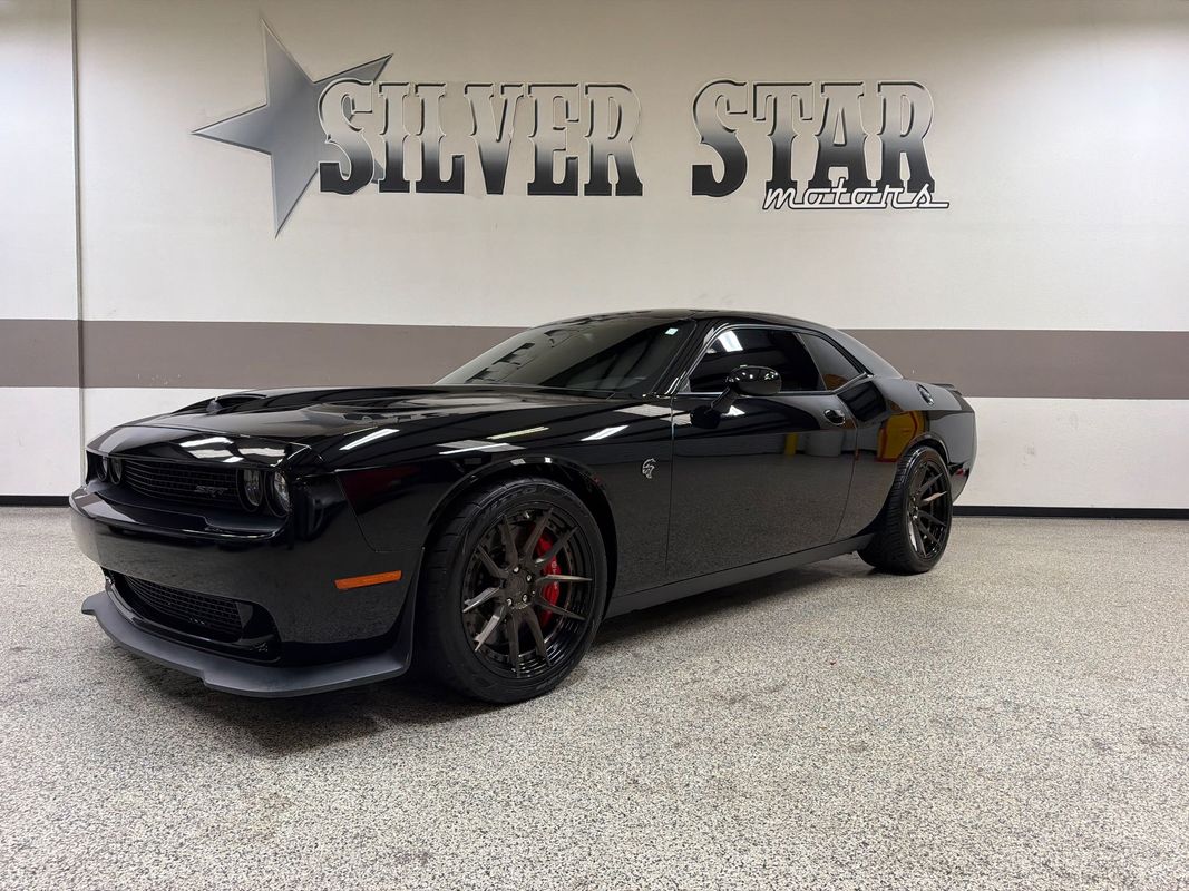 2016 Dodge Challenger SRT HELLCAT