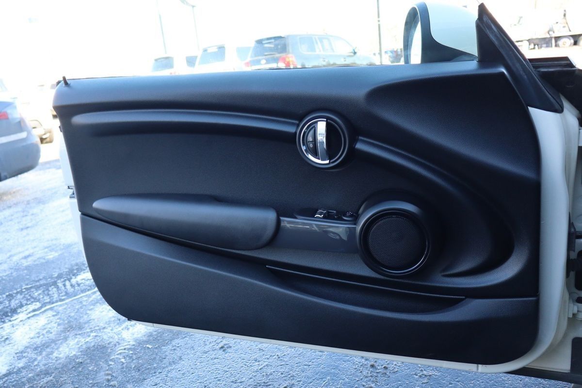 2017 MINI Hardtop Cooper