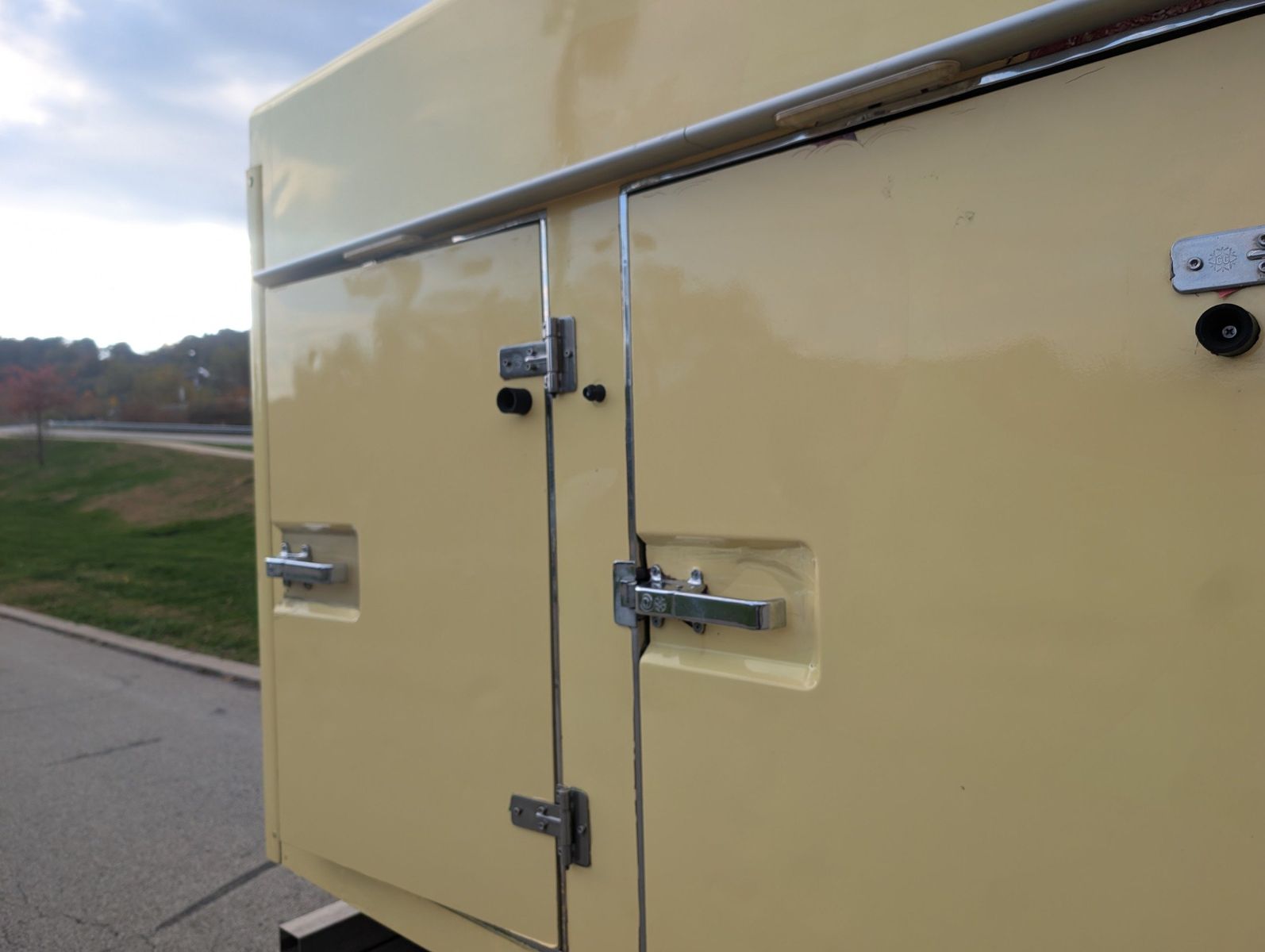 2019 Ford E-Series Chassis 77