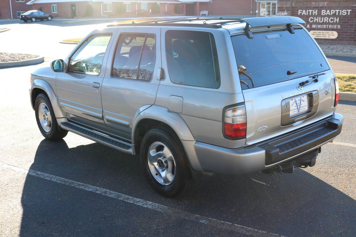 2000 INFINITI QX4 4WD | Victory Motors of Colorado