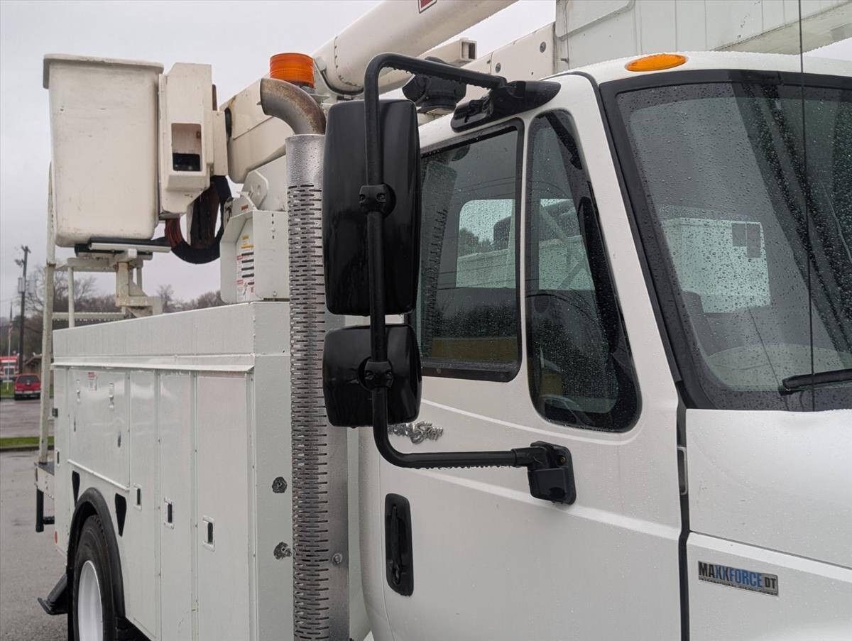 2011 International DuraStar 4300 12