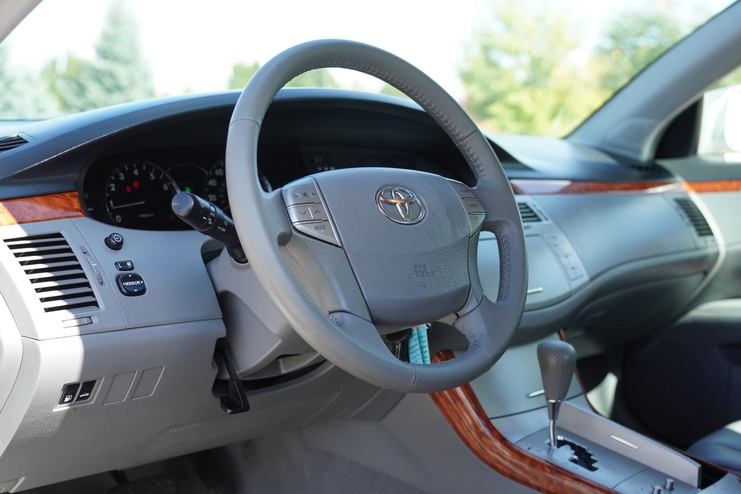 2006 Toyota Avalon XLS photo 8