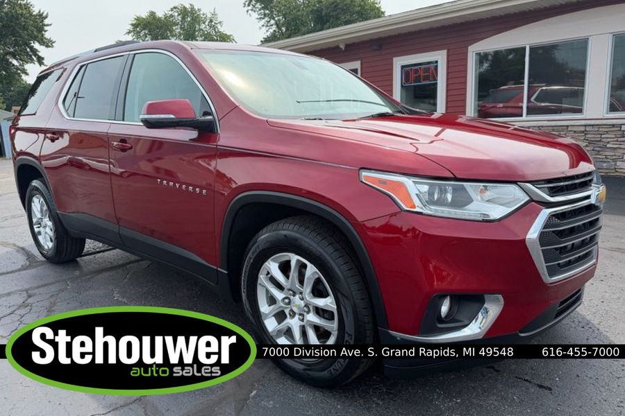 2018 Chevrolet Traverse LT Cloth