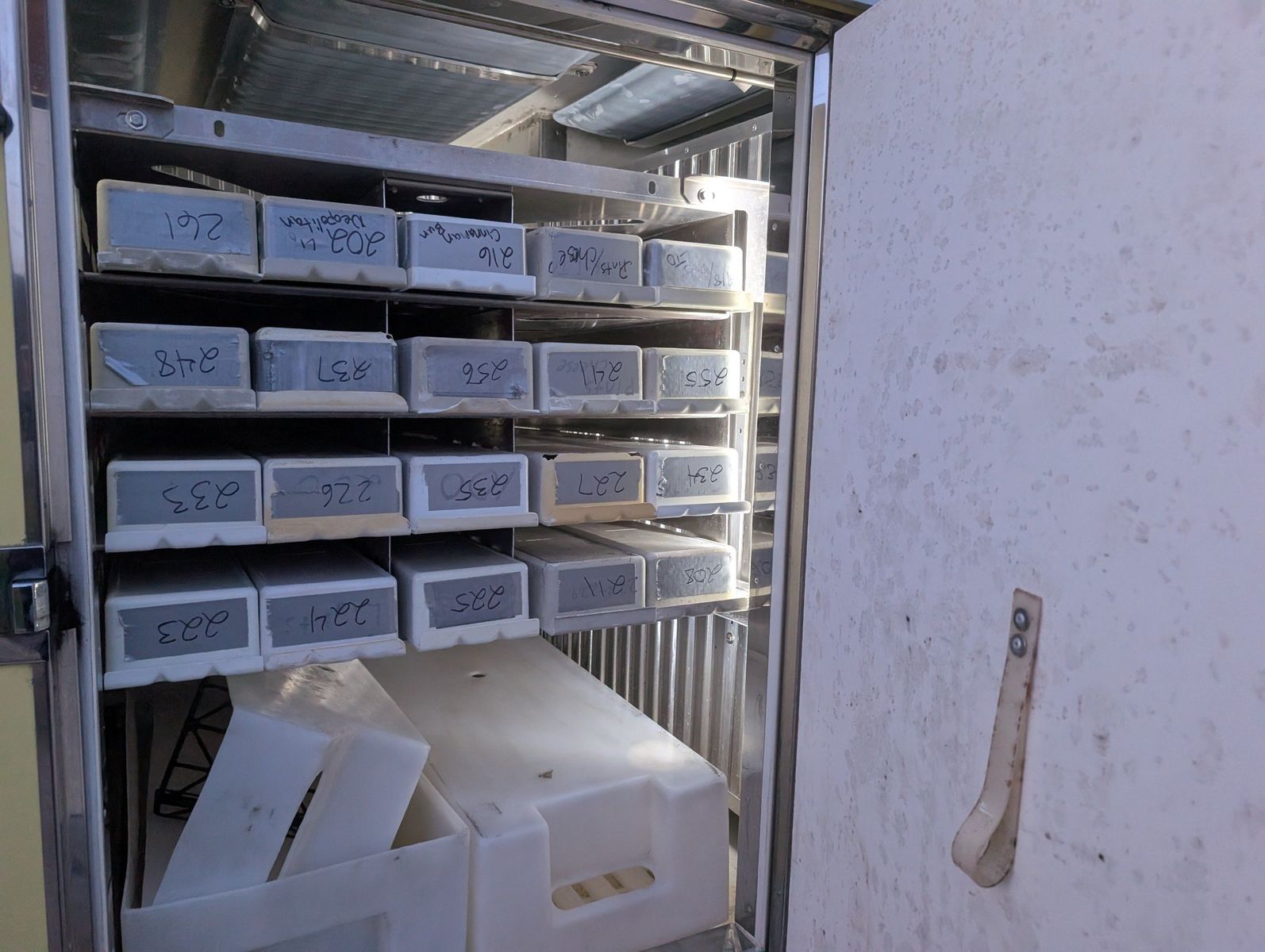 2022 Ford E-Series Chassis 78