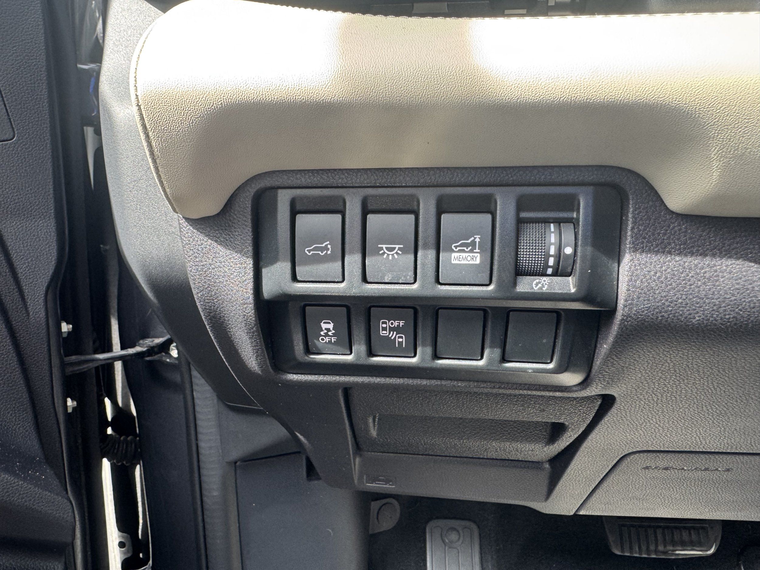 2020 Subaru Ascent Limited - Photo 23