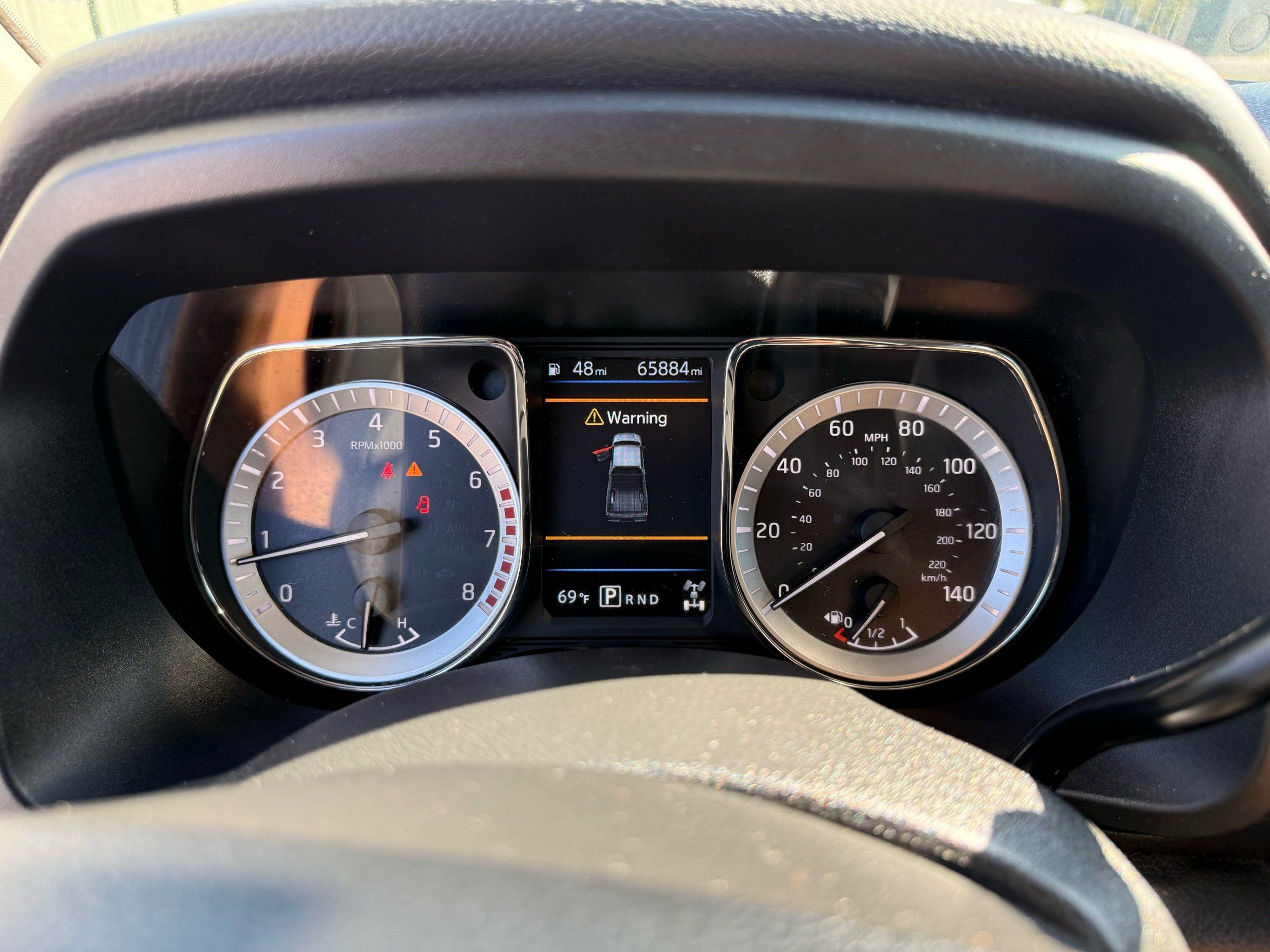 2019 Nissan Titan S photo 19