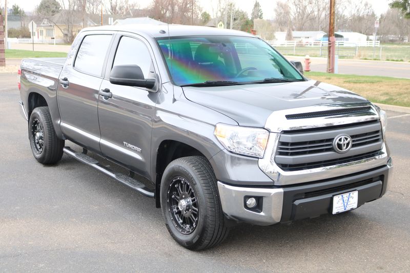 2014 Toyota Tundra Photos