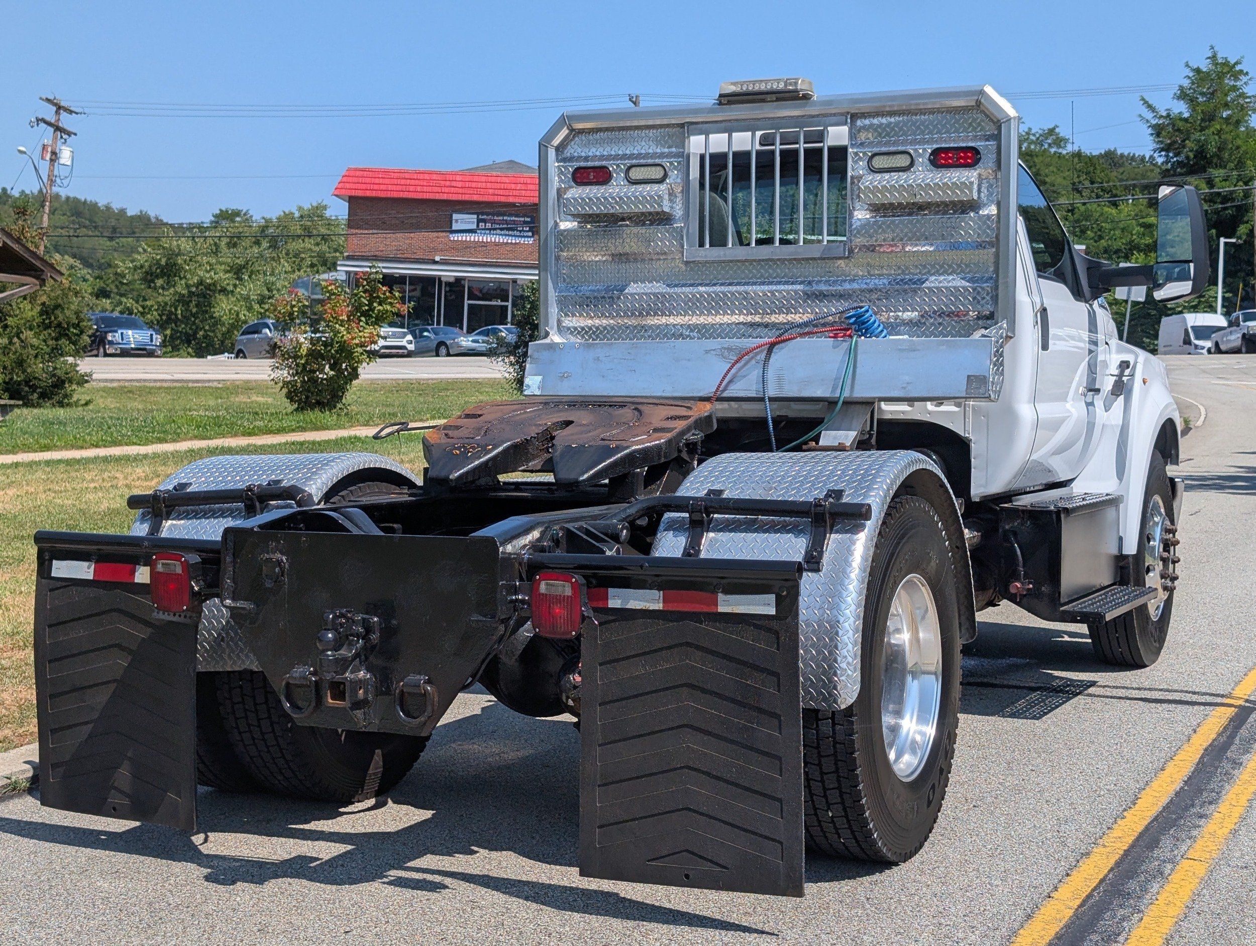 2018 Ford F-650 SuperCab photo 8