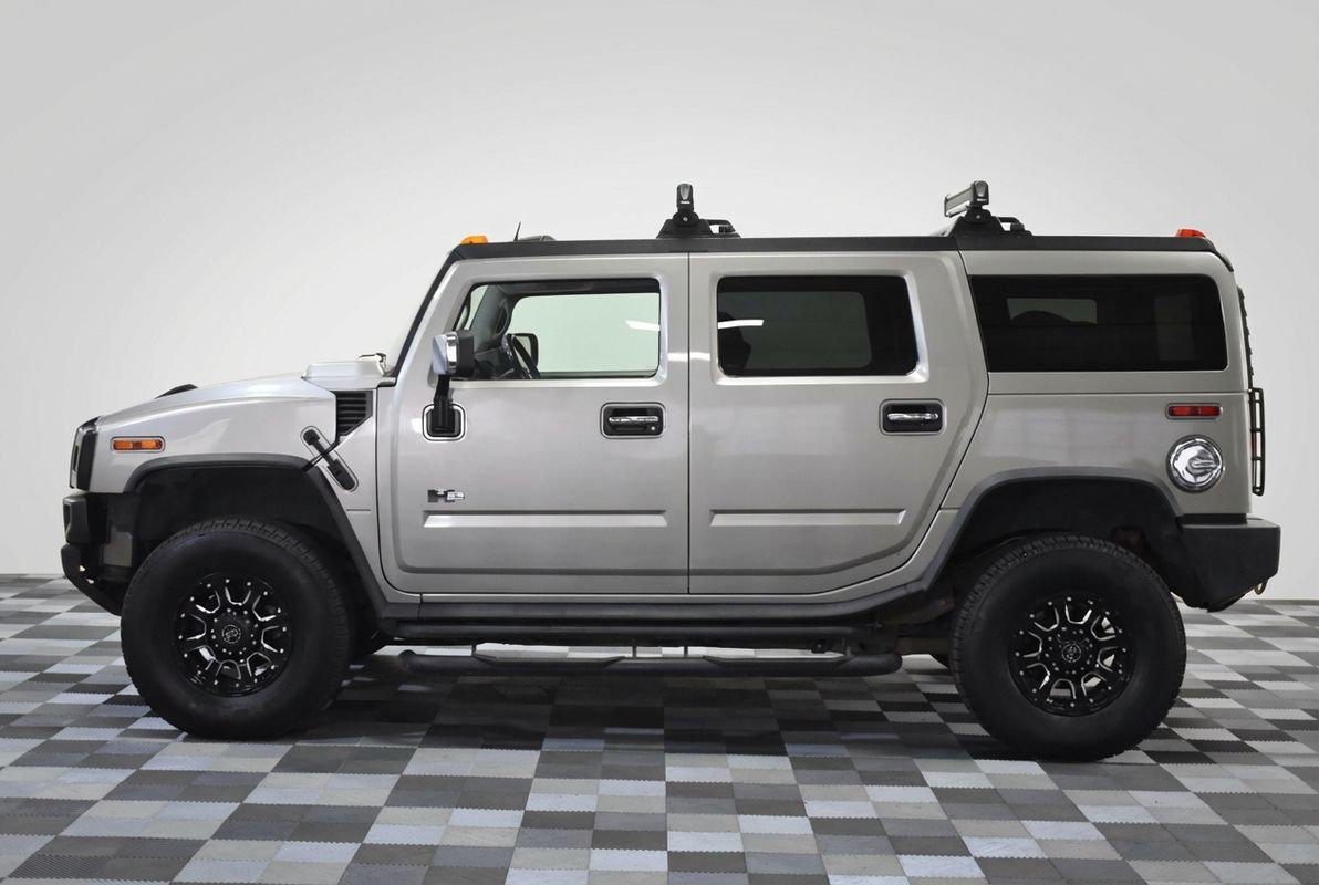 2004 HUMMER H2