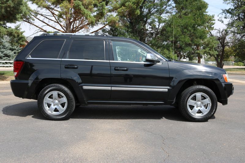2006 Jeep Grand Cherokee Overland | Victory Motors of Colorado